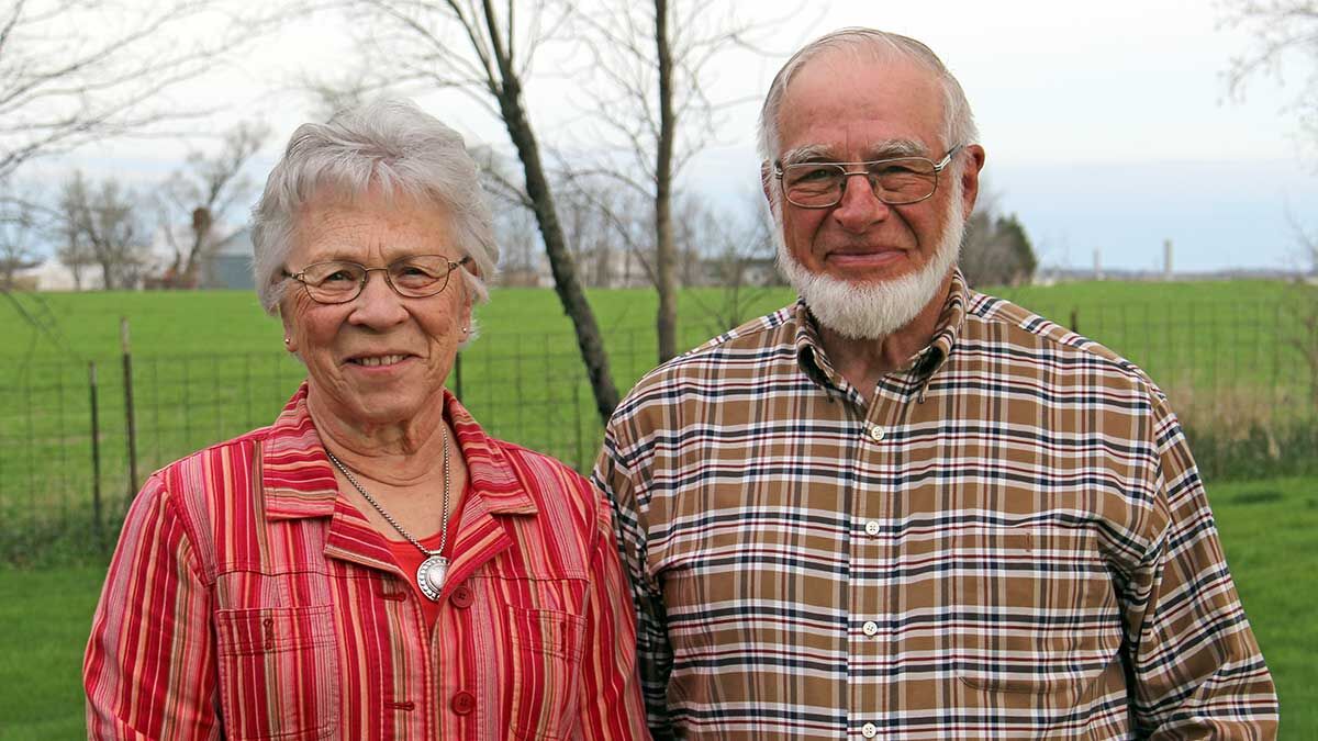 Lauralee and Nyle Kauffman