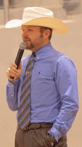 Minnesota Beef Expo Junior Show Judge John DeClerck of College Station, Tex.