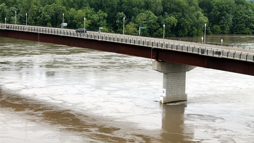 Missouri River bridge at Hermann