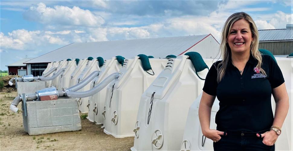 Jimena Laporta with ventilated calf hutches