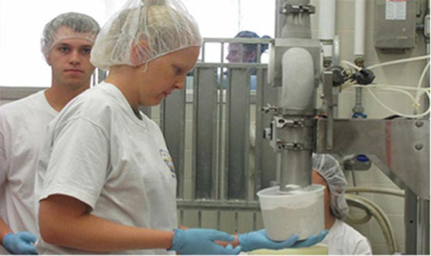 SDSU dairy students