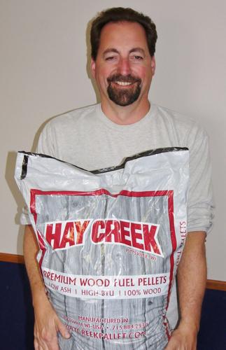 Gardner with fuel-pellets bag