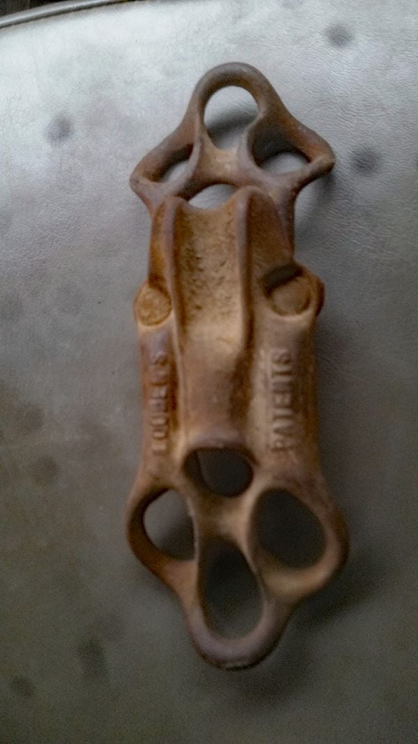 8-16-19 whats this number 25 pic 2 hay sling latch