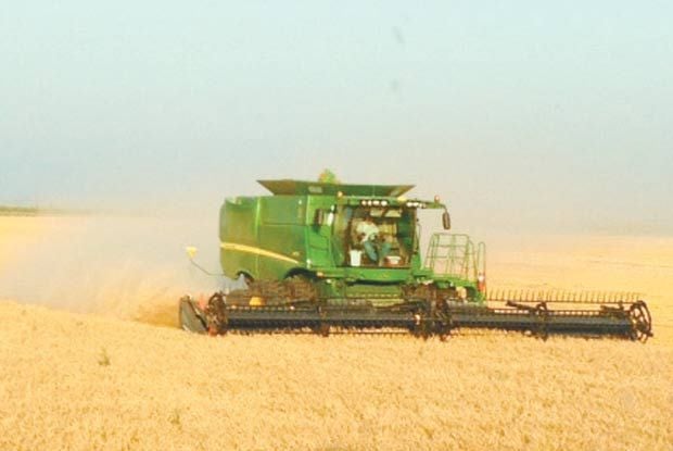 Making the most of farm work, despite the dust