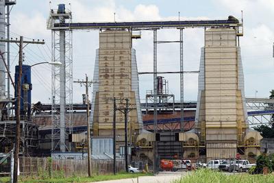 Bunge soybean plant at Cairo IL