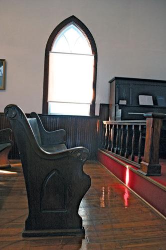 Dunlap Church interior