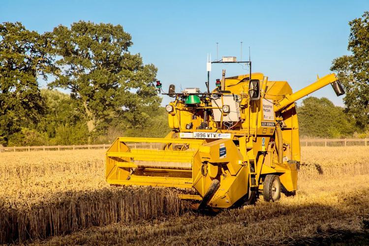 Autonomous wheat harvester