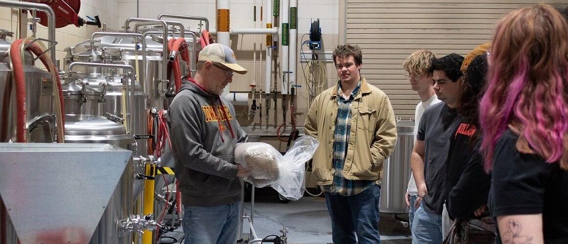 Professor Scott Nelson leading class