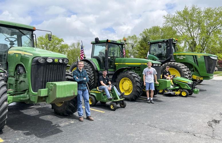 Left to Right Christian Cappelle, Sawyer Stubbe, Adam Lindemann, Parker Vogt .jpg