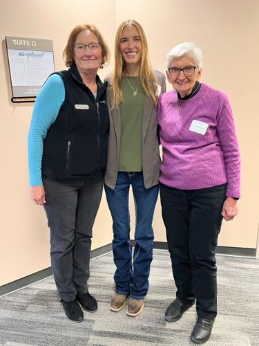 AgCeptional Woman 1.JPG