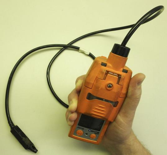 Gas meter with sampling tube