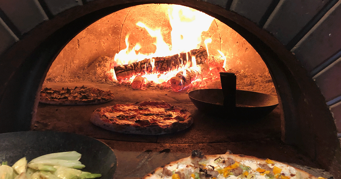 wood fire pizza