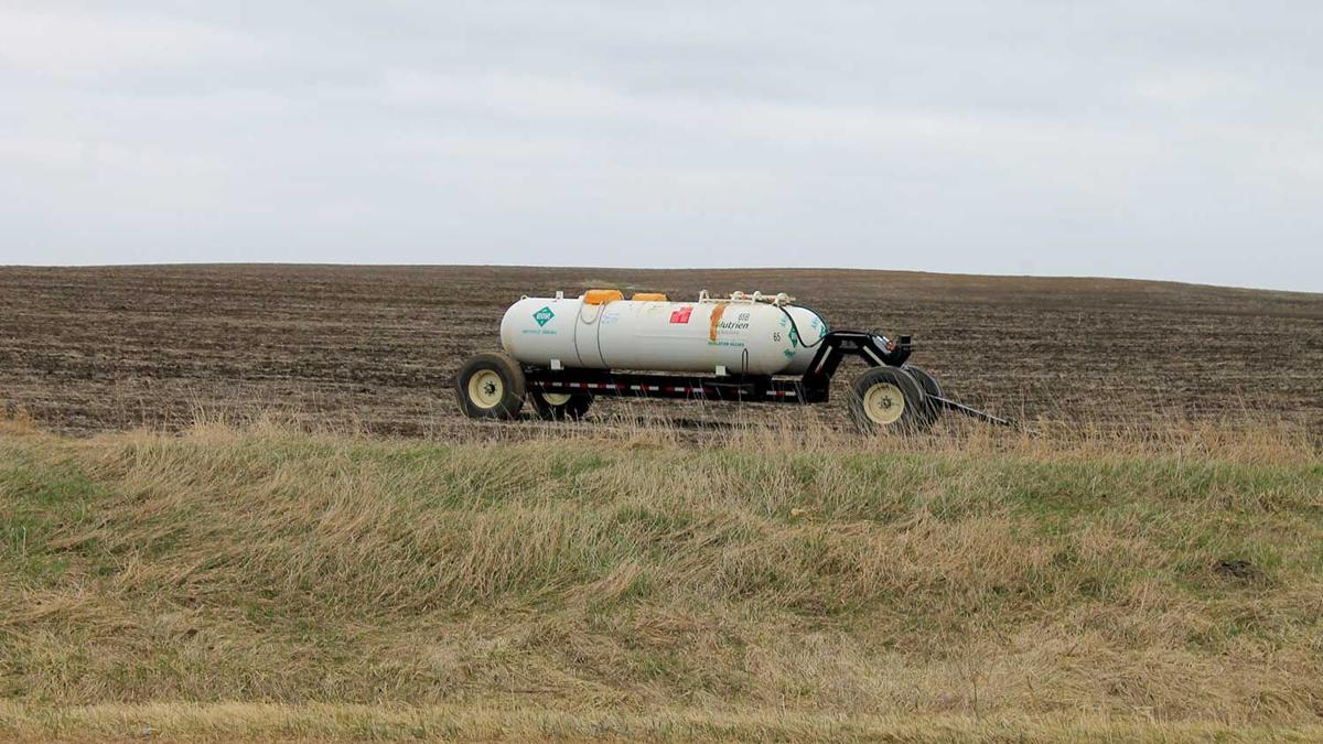 Fertilizer-anhydrous