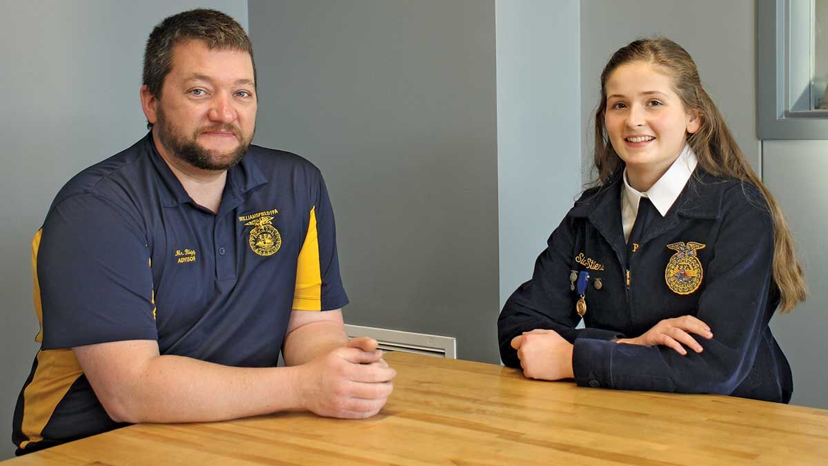 Sophomore Sidney Stiers with advisor Trent Rigg.