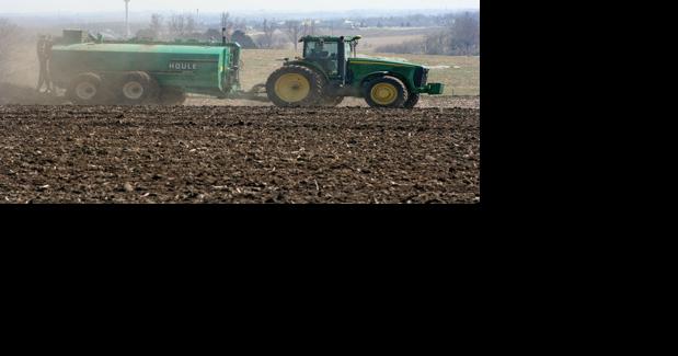 Follow best practices for spring manure management - Vimarsana News