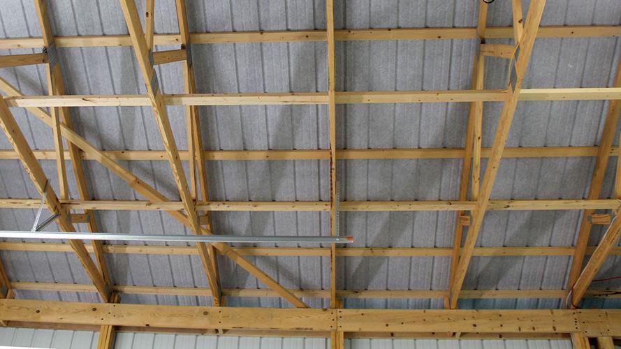 Pole barn image