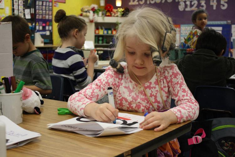 Kyrene kindergartners celebrate 100 days of school Community Focus
