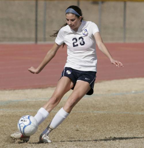 Soccer: DV vs Kofa
