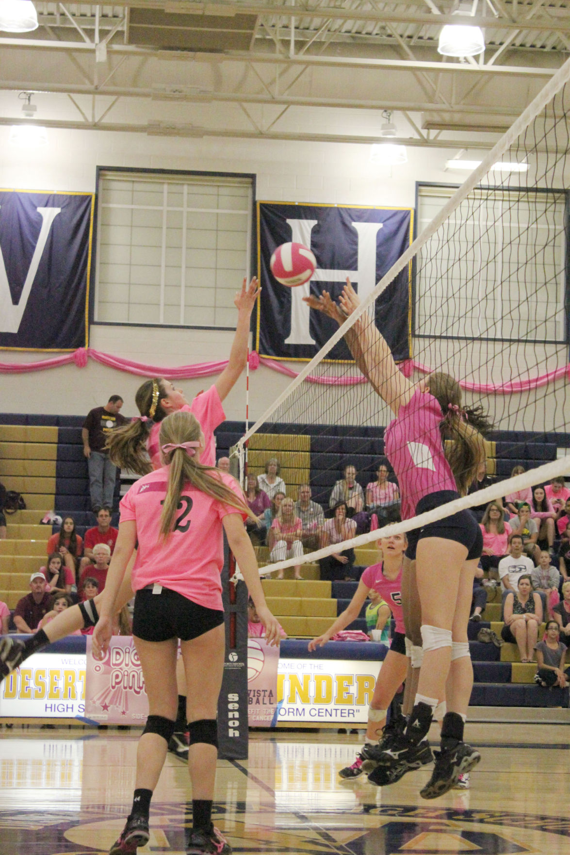 Annual Dig Pink volleyball event raises breast cancer awareness