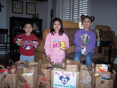 Rivers family collects groceries for United Food Bank 