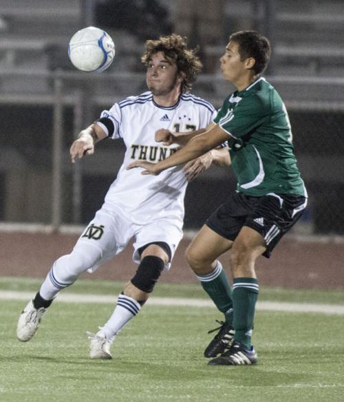 Soccer: DV vs San Luis