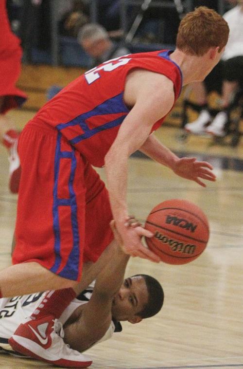 dv.mv.boys.hoops.dw.02182012010.JPG