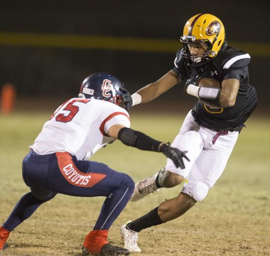 Photos Mtn. Pointe vs Centennial football Latest Slideshows