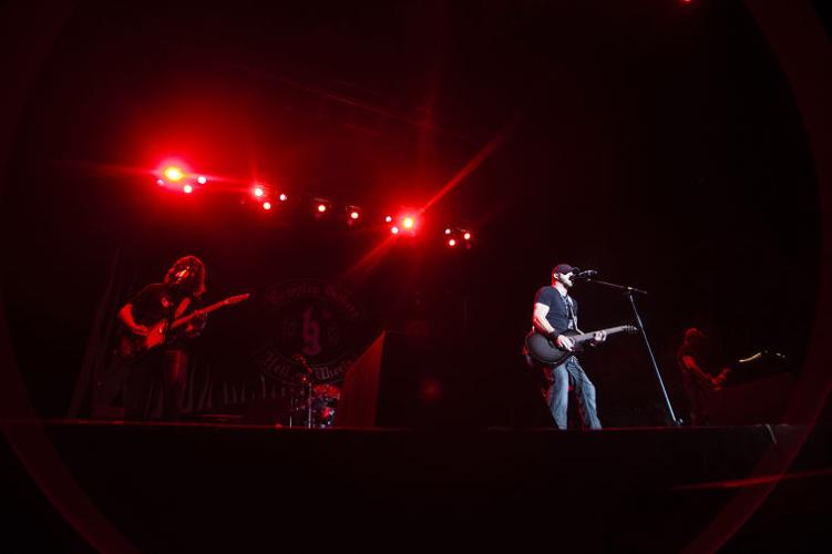 Country Thunder starts out with a bang Get Out