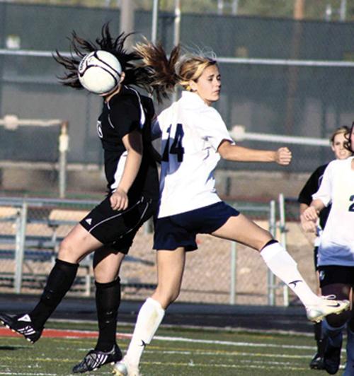 ‘Elite’ DV girls soccer to contend again