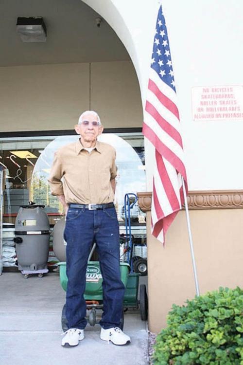 Plaza Hardware