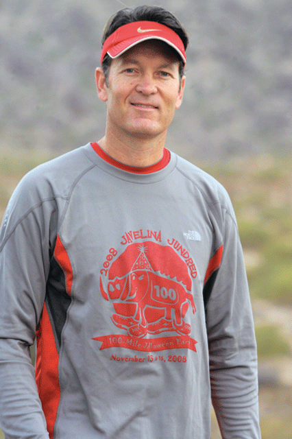 Manross adds 14 miles to Phoenix marathon