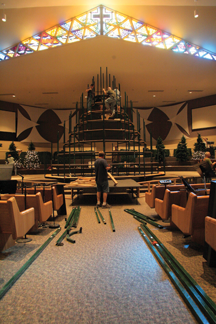Foothills Baptist: Bringing the spirit of Christmas to AF