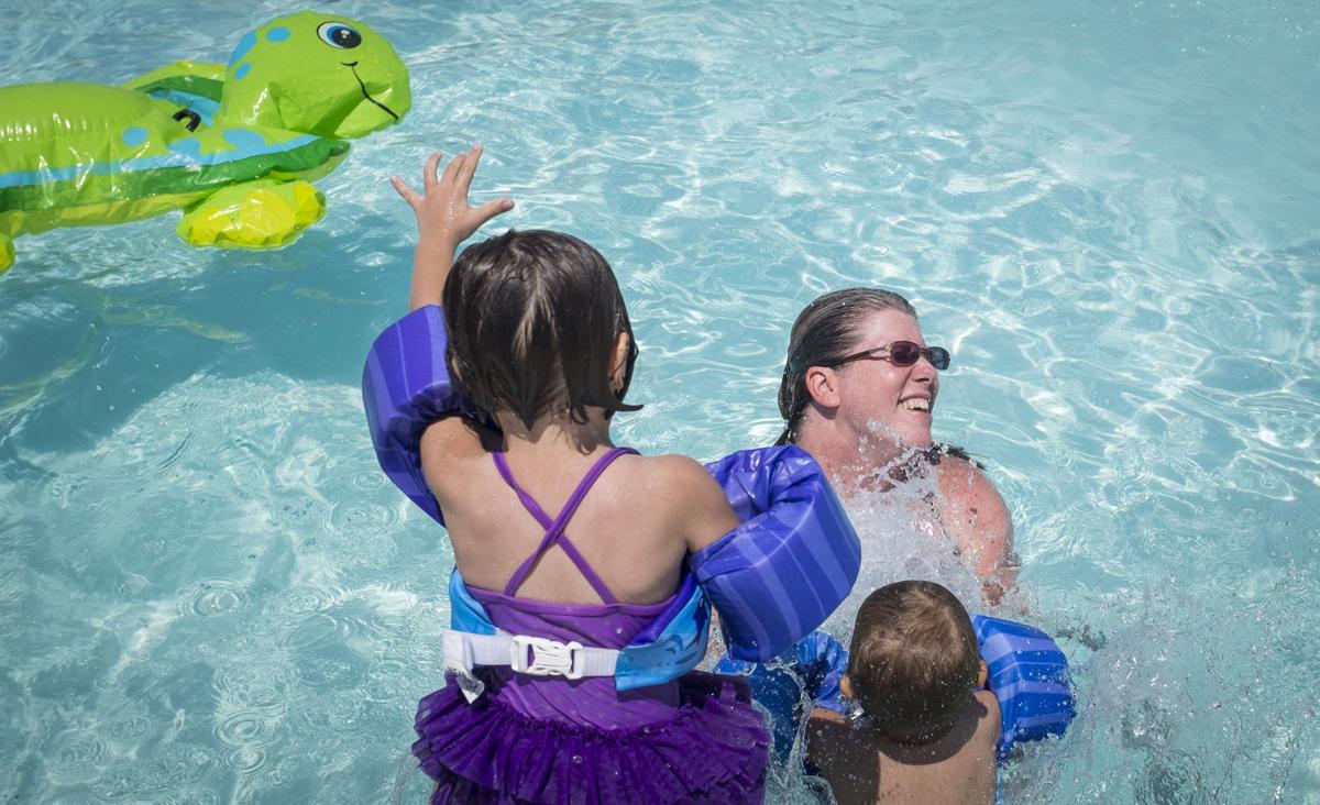 Itty Bitty Beach Party Latest Slideshows