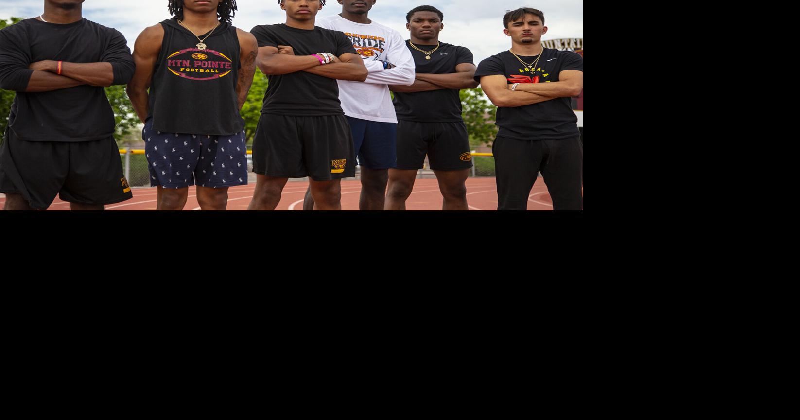 The Mountain Pointe High School 4x100 and 4x400 relay teams