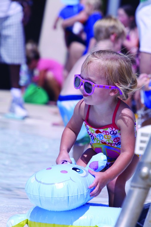 Itty Bitty Beach Party Latest Slideshows