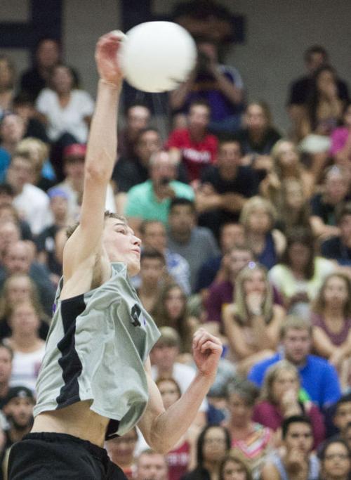 D-I Volleyball Championship: Mesa vs Boulder Creek
