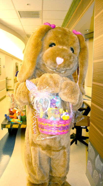 Everest College Phoenix students donate over 100 Easter baskets