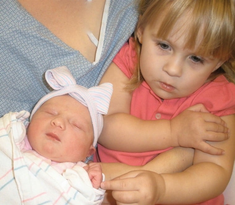 Sophie Marie with big sister Olivia