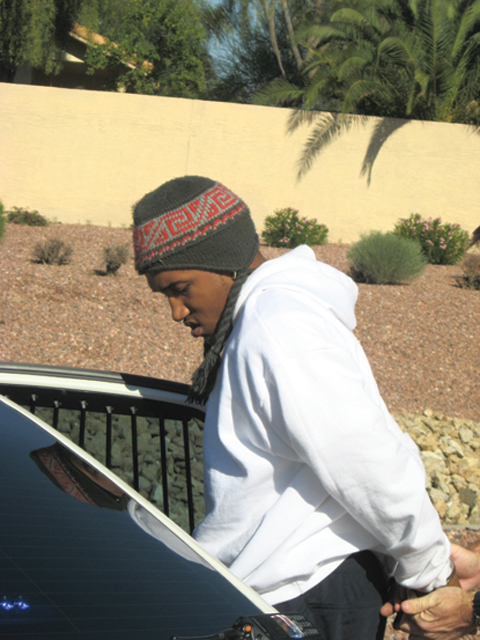 3 burglars nabbed during act