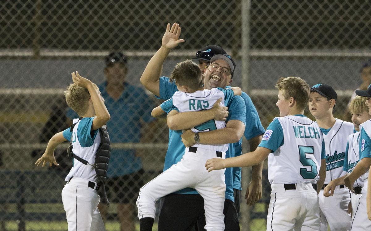 Ahwatukee Little League splits titles at District 13 Little League