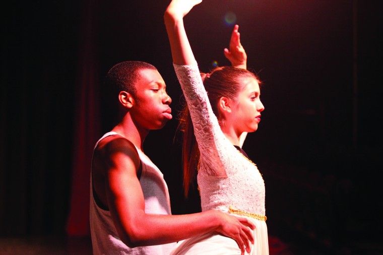afn.061810.arts.Fame5.jpg