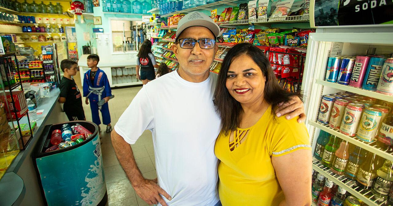 Ahwatukee water-ice store marks 15th year anniversary - Vimarsana News