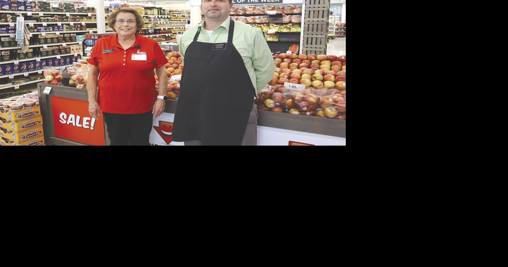 Three Albia HyVee employees honored for employment milestones News