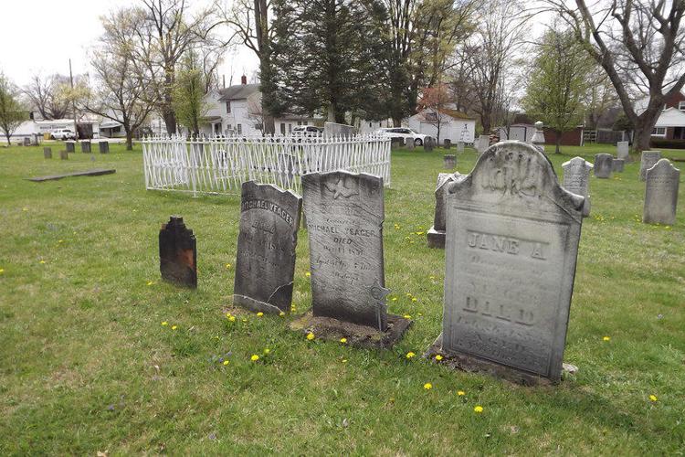 Cemetery tour honors Mercer's past Local News
