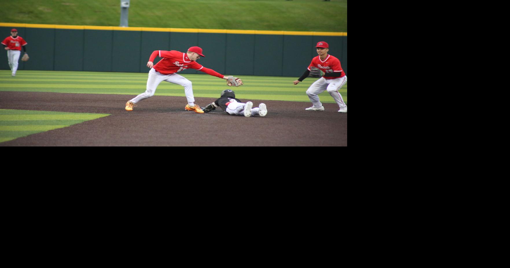 Rockets hang on for 10-7 Region 5 win over Grove City at The Rock ...