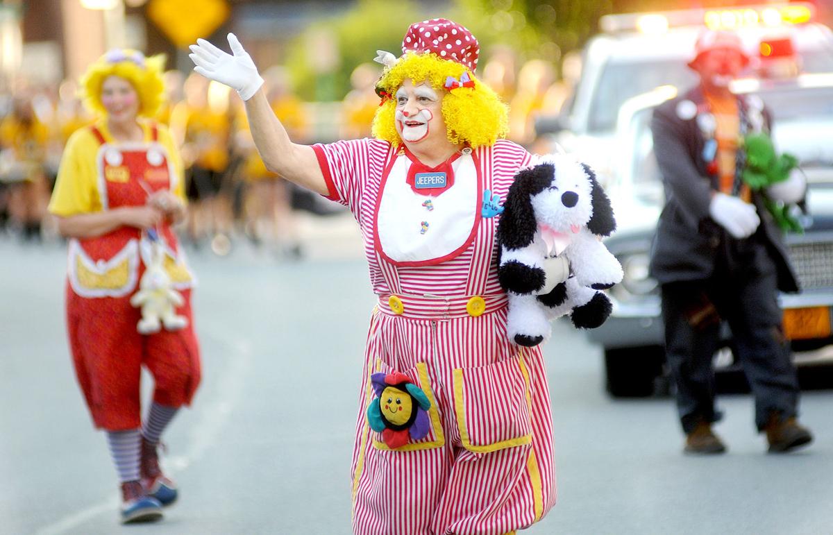 Fears of a clown Pa. entertainers 'afraid' to travel amid reports of