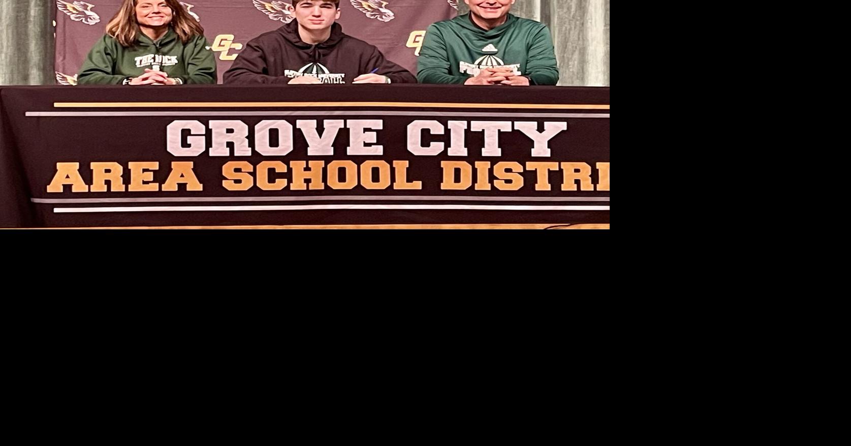 Lutz to continue his academic and football careers at Slippery Rock