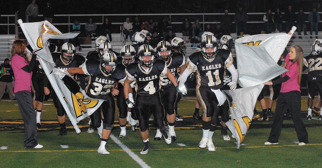 Grove City celebrates 1st win Sports