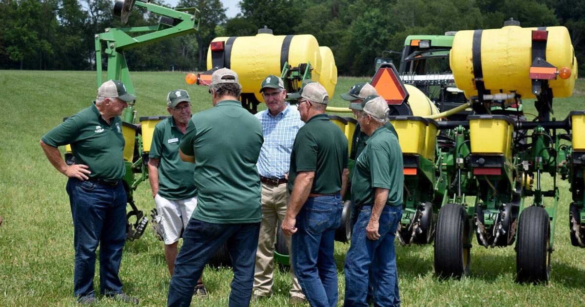 Farming Without Tools Local farmer touts benefits of no-till farming method | News ...