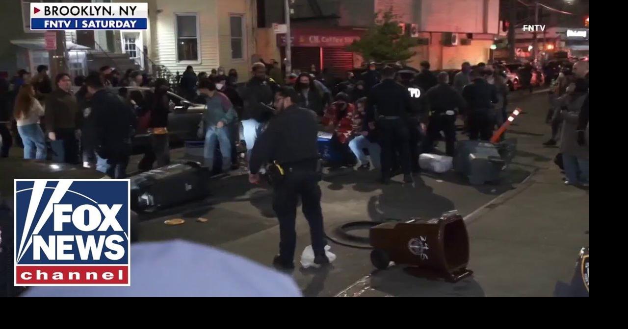 'SHAMEFUL': Anti-ICE protesters MOB hospital, block emergency entrances